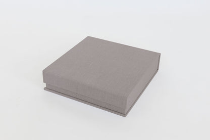 Clamshell Linen Box 6"