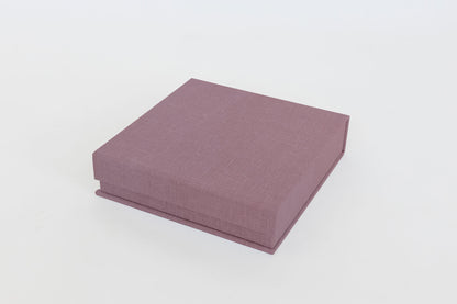 Clamshell Linen Box 6"