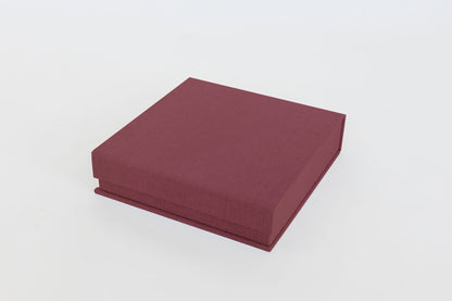 Clamshell Linen Box 6"